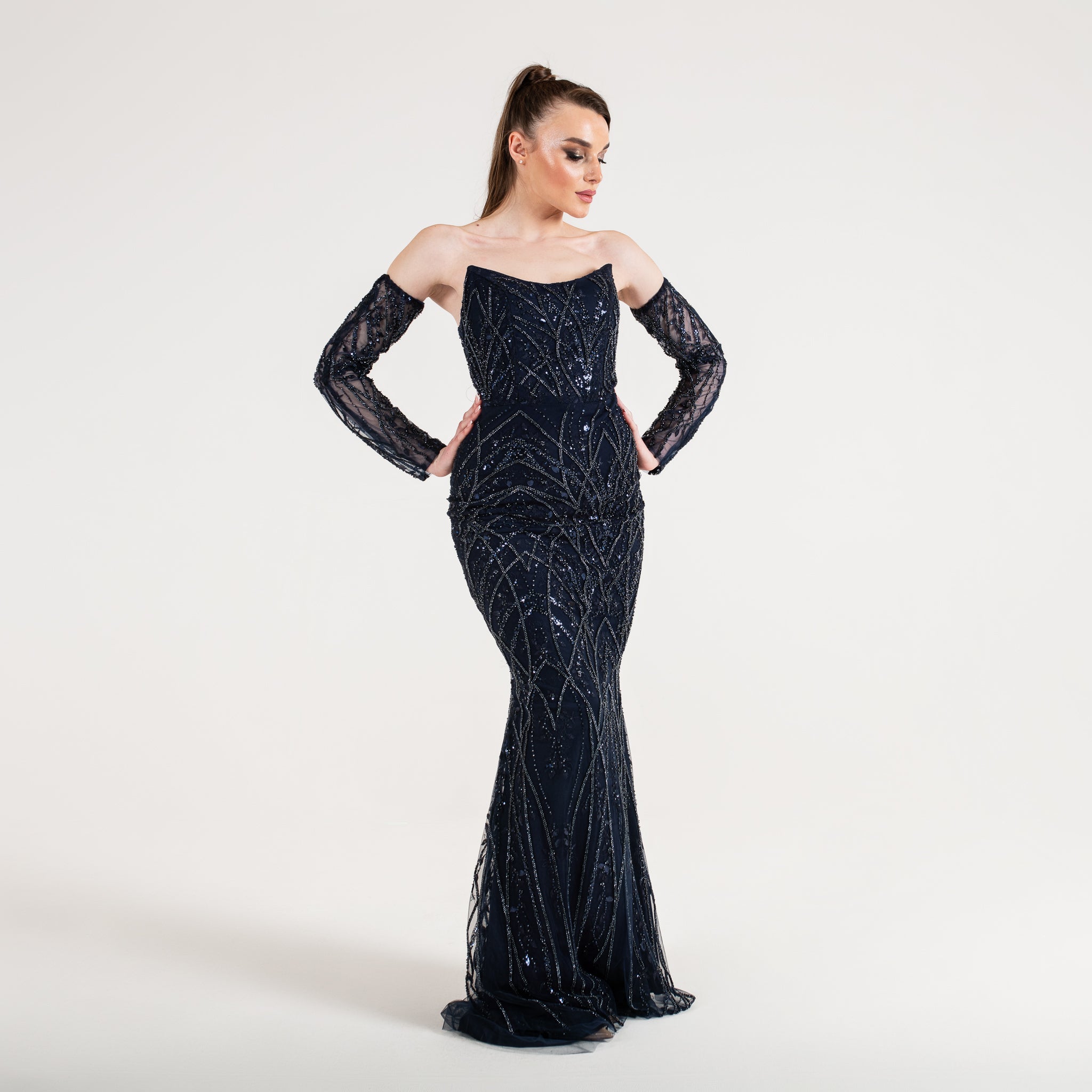 Robe de soirée noire brillante - Maison Mavi - Berne